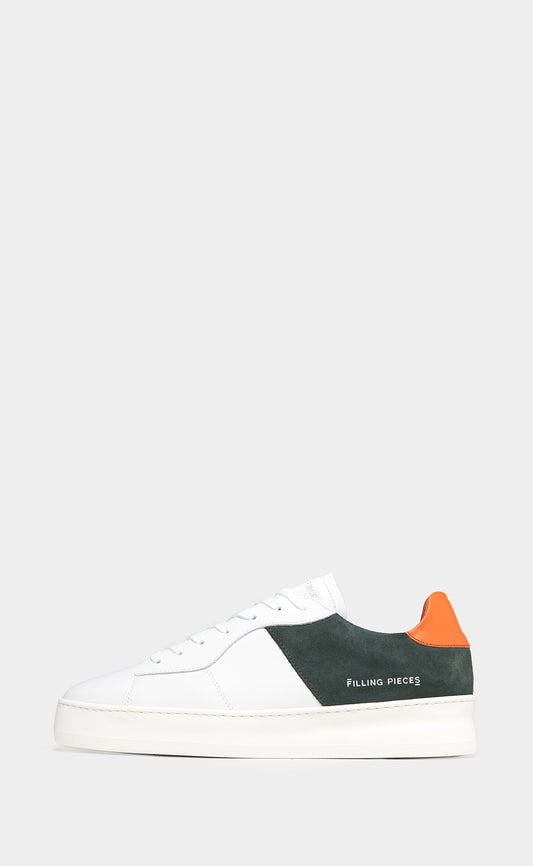 LOW PLAIN COURT GREEN